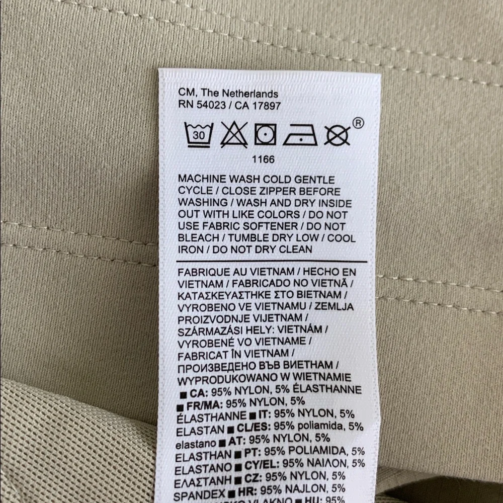 Athleta Trekkie North Jogger - Picture 16 of 16